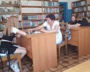 "Мы играем, не скучаем"