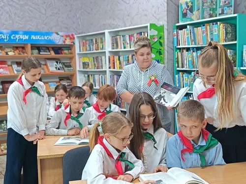 «Нам 41-й не забыть, нам 45-й вечно славить!»