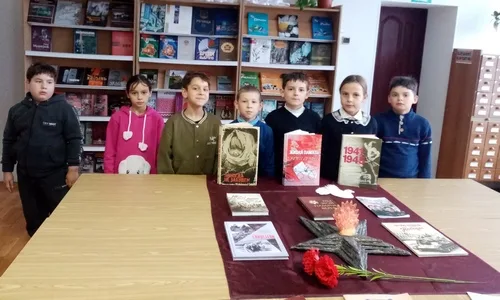 «Подвигам славны твои земляки»