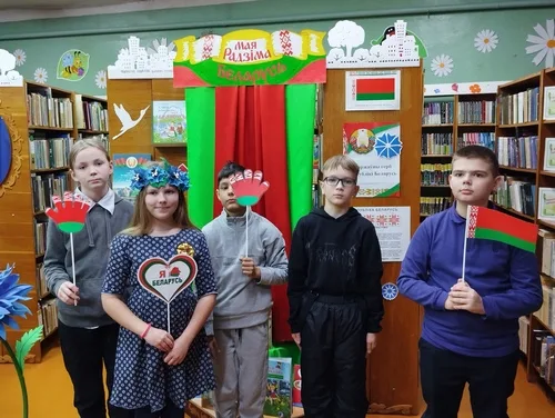 «Роднай краіны дзяржаўныя сімвалы»