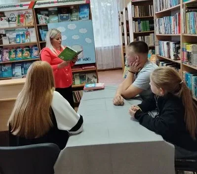 "В дружбе с книгой пролетело лето"